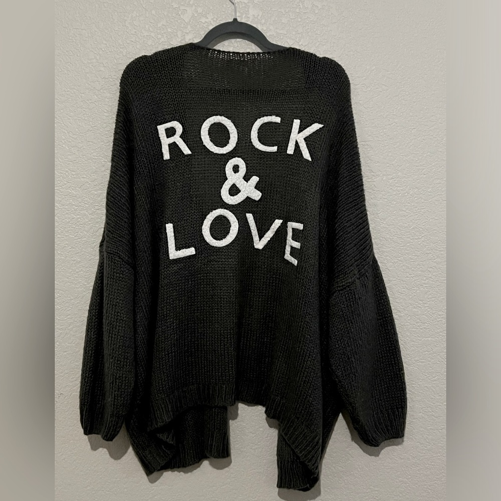 Rock & Love sweater